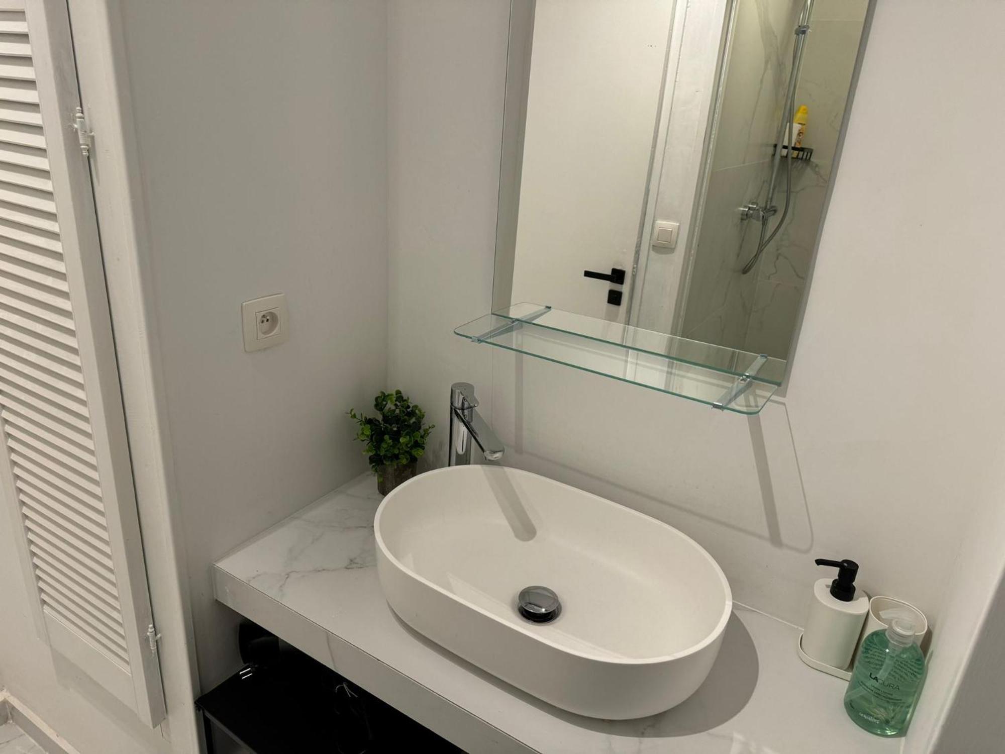 Garden Loft In City Center Meir 1Fl Антверпен Екстер'єр фото